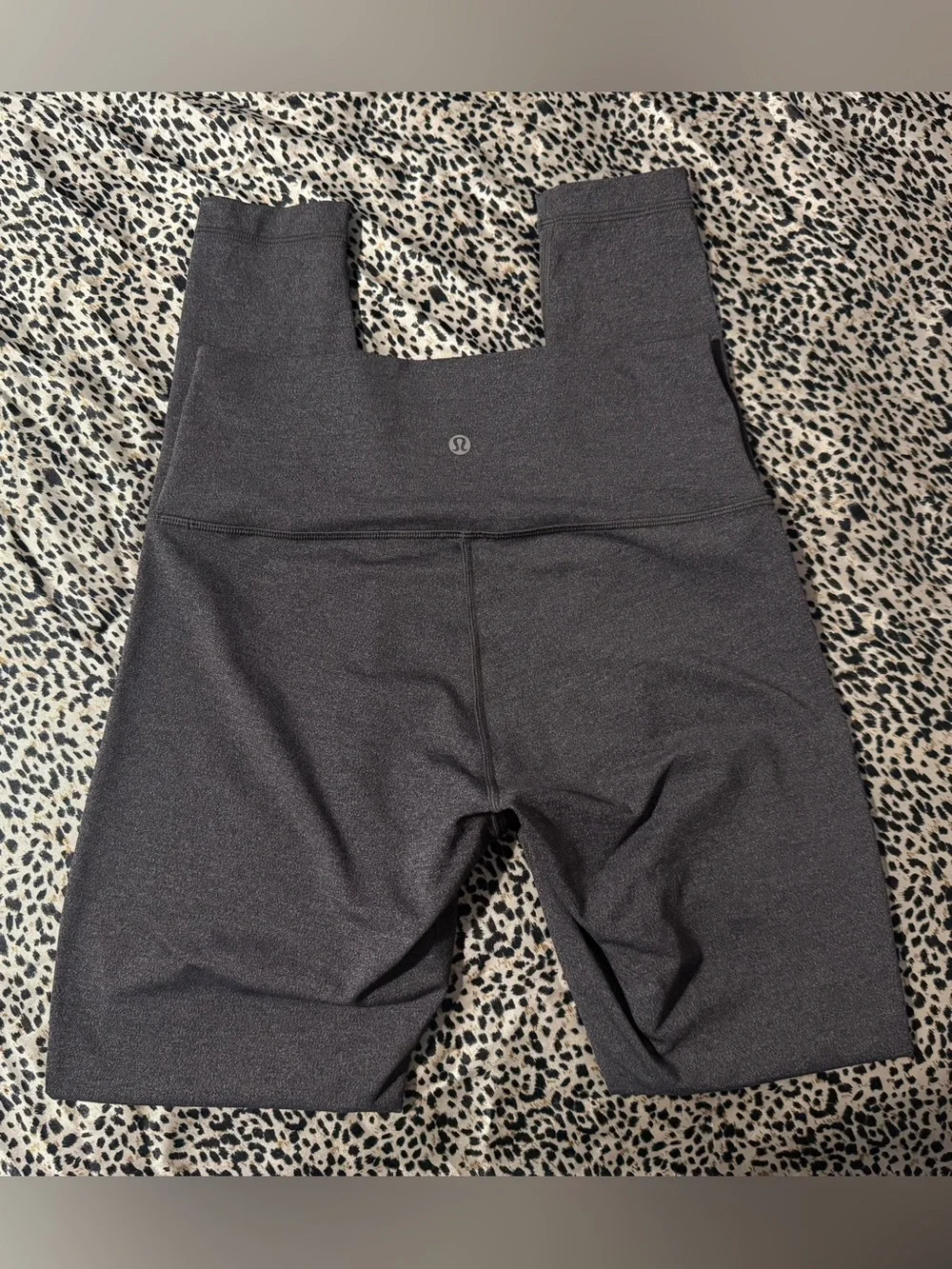 ✨Lululemon Align Size 8 Leggings✨